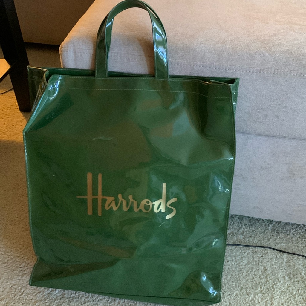 Harrods London Green Pvc With Gold Logo Tote Bag Casual Utility Travel Luxury